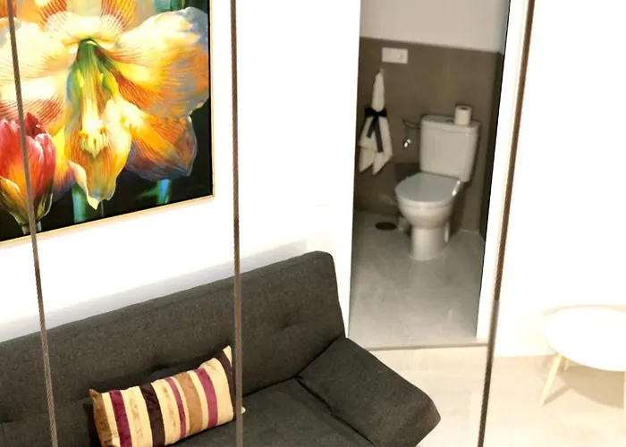 Будинок відпочинку Cheerful Coast By Deihu Experiences