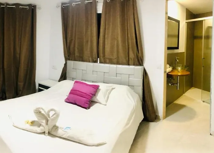 Cheerful Coast By Deihu Experiences Playa de las Américas