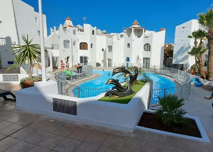 Holiday home Cheerful Coast By Deihu Experiences *